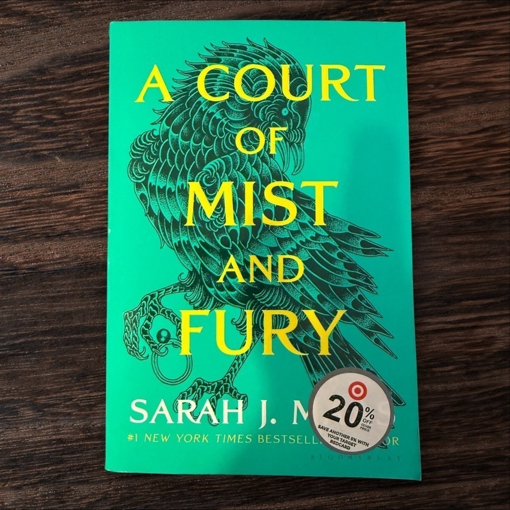 NEW A Court of Mist and Fury Book